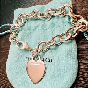 Tiffany & Co. 💯% Auth Silver Heart Tag 925 Silver Bracelet w/Pouch ✨EUC✨